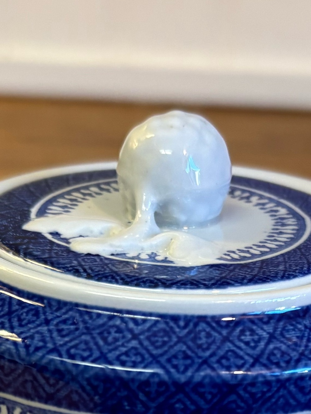 Spode ‘Fitzhugh Blue’ creamer and sugar with lid - Picture 15 of 15